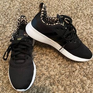 WOMEN'S ADIDAS PUREMOTION SNEAKERS size 7.5 NEW!